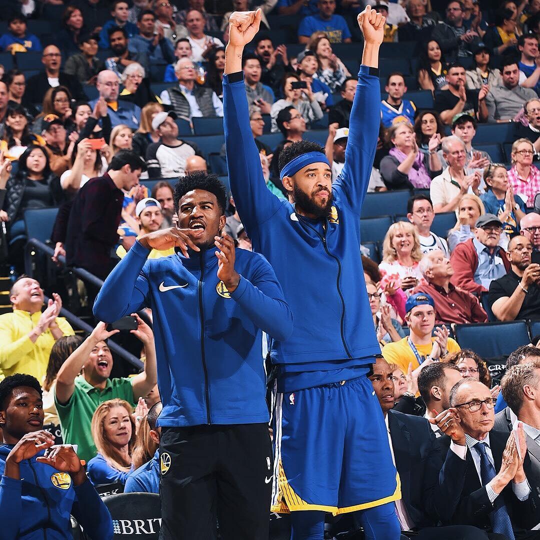 爵士轻取太阳，易建联刷新纪录的简单介绍