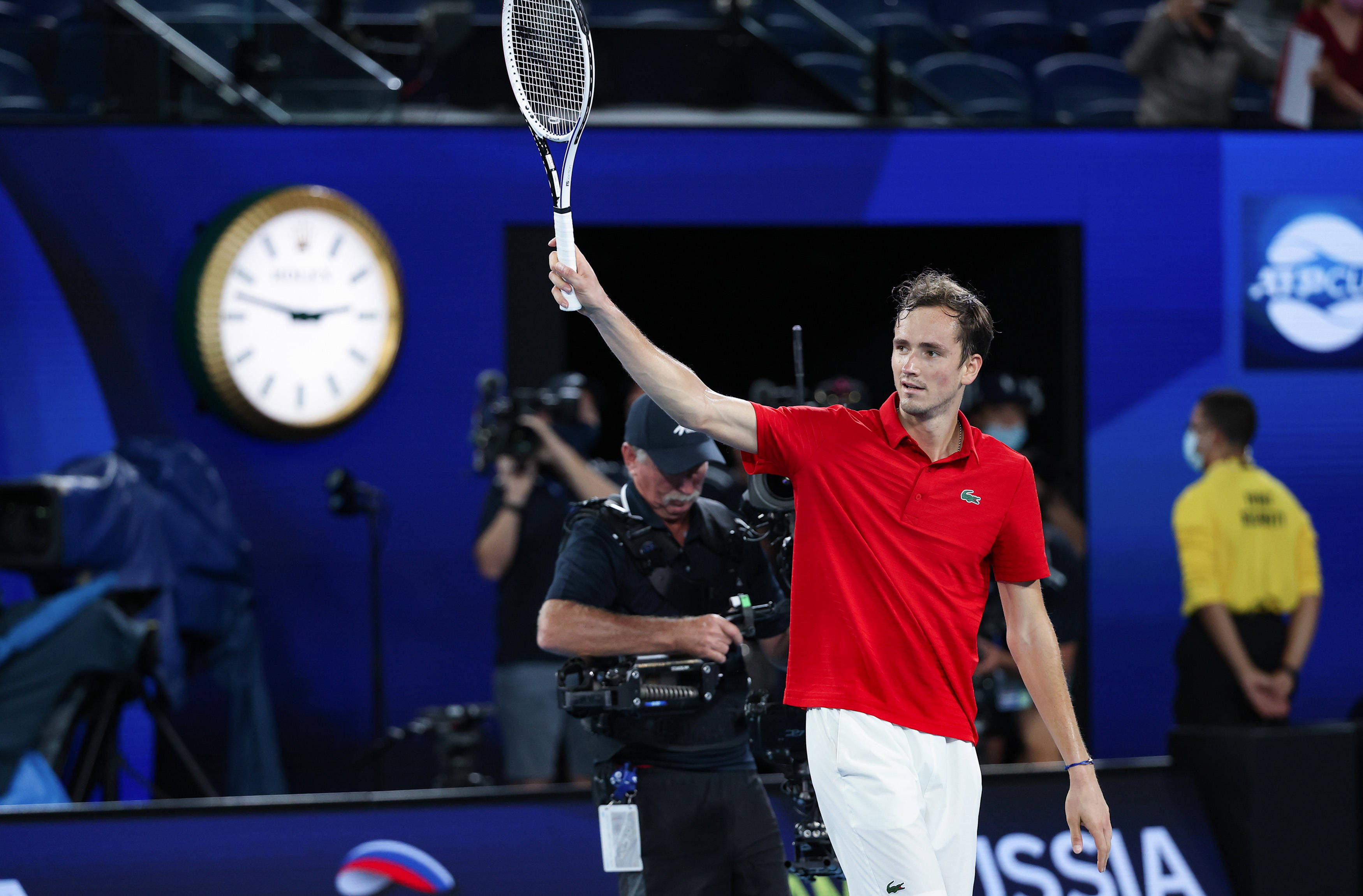 法网轻取ATP总决赛,梅德韦杰夫统治全场 法网轻取ATP总决赛,梅德韦杰夫统治全场