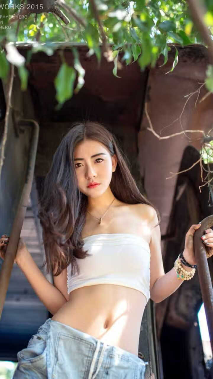 巨石与齿轮，锡安的山巅自救与火箭的钢铁洪流